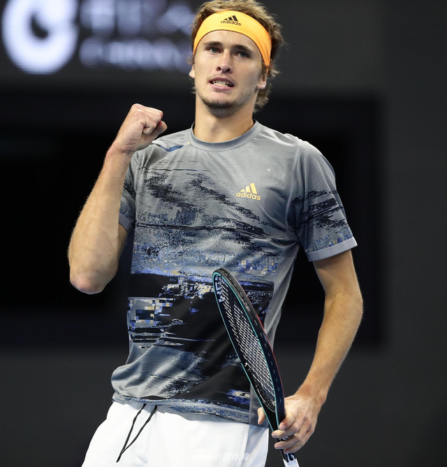 其背后的方 其背后的方